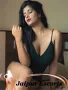 Full Body Massage by Miss Shweta in Hyderabad Escort